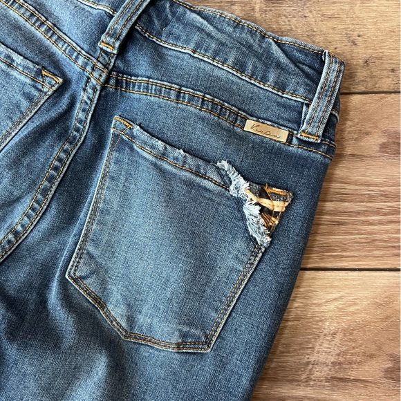 KanCan Jeans
Size 5/26 - Picture 6 of 8
